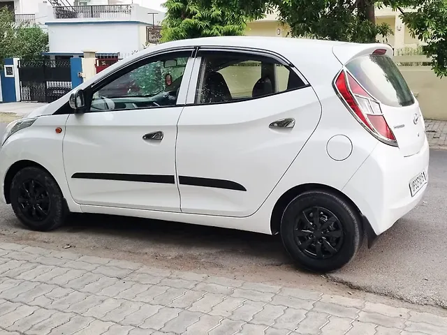 Used Hyundai Eon Era + AirBag in Lucknow