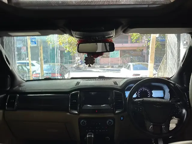 Used Ford Endeavour [2016-2019] Titanium 3.2 4x4 AT in Delhi