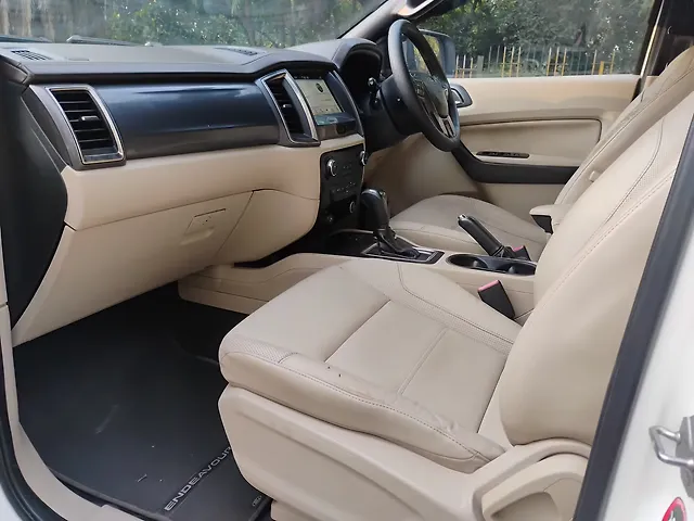 Used Ford Endeavour [2016-2019] Titanium 2.2 4x2 AT [2016-2018] in Agra