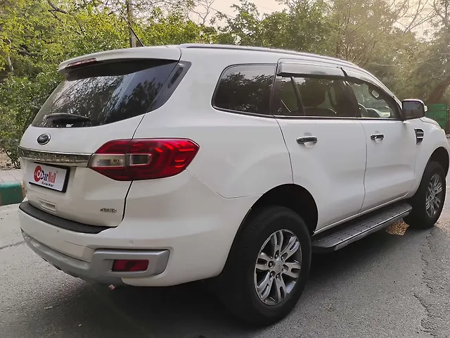 Used Ford Endeavour [2016-2019] Titanium 2.2 4x2 AT [2016-2018] in Agra