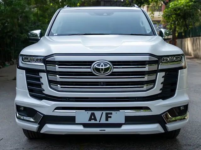 Used 2024 Toyota Land Cruiser in Delhi