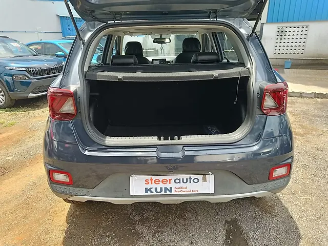 Used Hyundai Venue [2019-2022] SX Plus 1.0 Turbo DCT Dual Tone [2020-2020] in Chennai