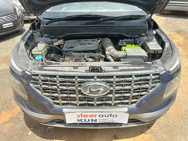 Used Hyundai Venue [2019-2022] SX Plus 1.0 Turbo DCT Dual Tone [2020-2020] in Chennai