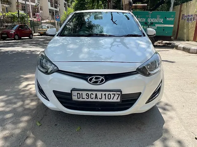 Used 2013 Hyundai i20 in Delhi
