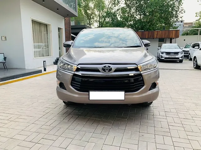 Used 2017 Toyota Innova Crysta in Delhi