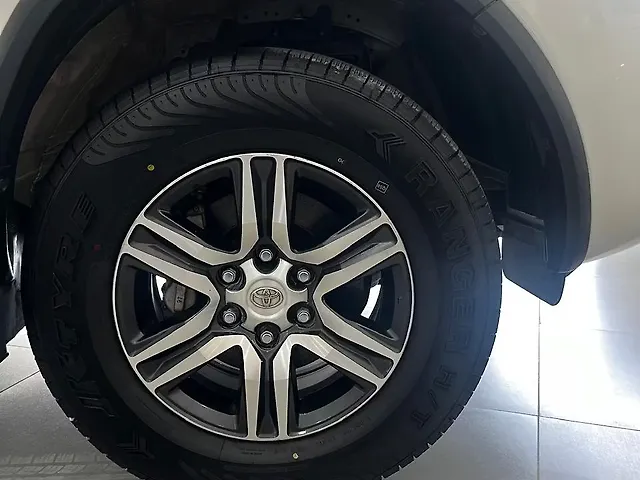 Used Toyota Fortuner 4X2 AT 2.8 Diesel in Chandigarh