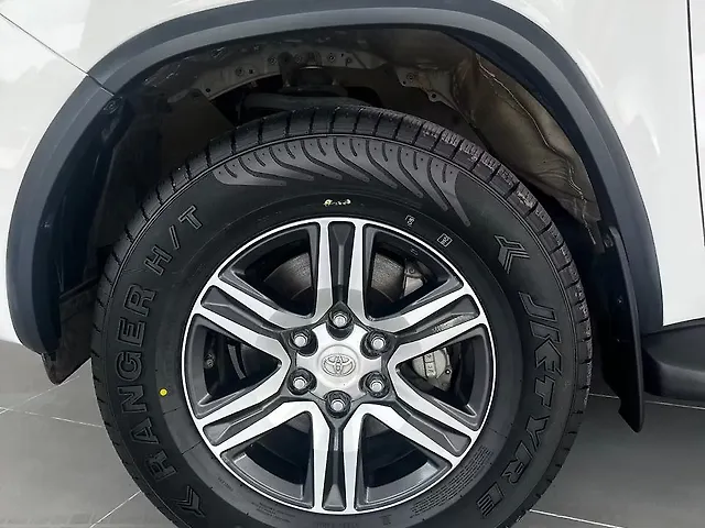 Used Toyota Fortuner 4X2 AT 2.8 Diesel in Chandigarh