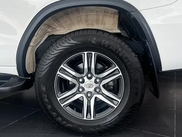 Used Toyota Fortuner 4X2 AT 2.8 Diesel in Chandigarh