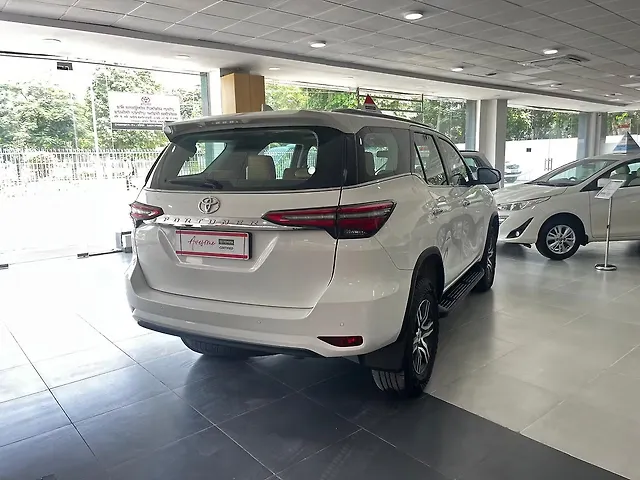 Used Toyota Fortuner 4X2 AT 2.8 Diesel in Chandigarh