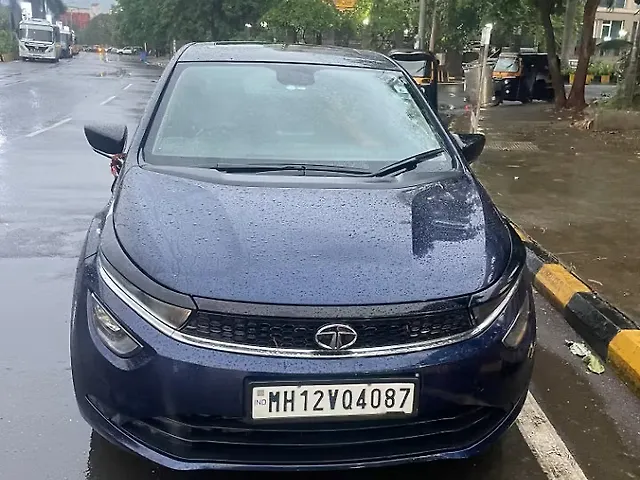 Used 2023 Tata Altroz in Mumbai