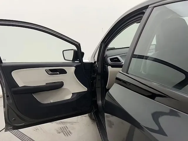 Used Tata Altroz [2020] XZ Petrol [2020-2023] in Hyderabad