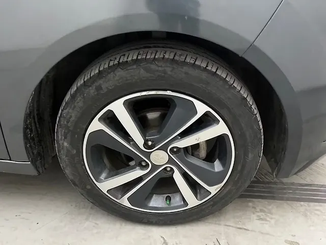 Used Tata Altroz [2020] XZ Petrol [2020-2023] in Hyderabad