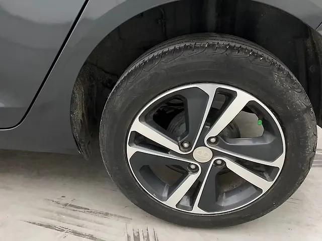 Used Tata Altroz [2020] XZ Petrol [2020-2023] in Hyderabad
