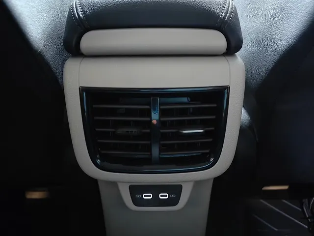Used Volkswagen Taigun [2021-2023] Topline 1.0 TSI MT in Ahmedabad