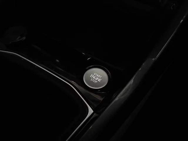 Used Volkswagen Taigun [2021-2023] Topline 1.0 TSI MT in Ahmedabad