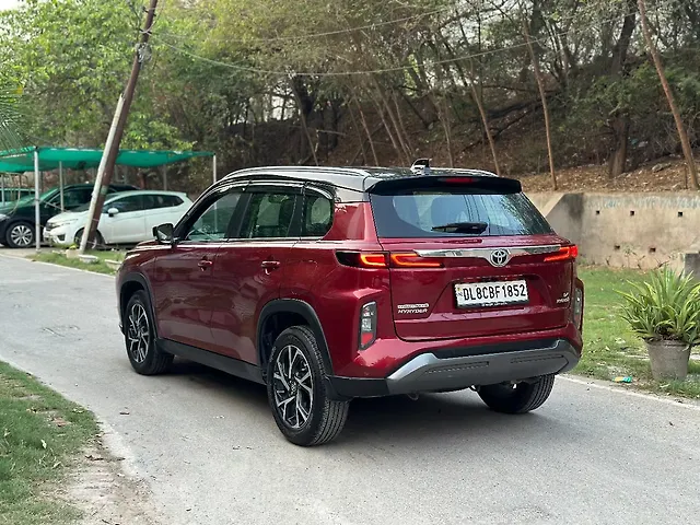 Used Toyota Urban Cruiser Hyryder V Hybrid [2022-2023] in Delhi