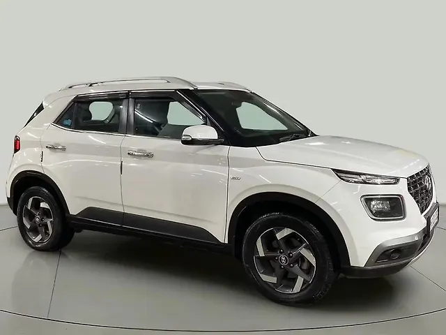Used 2019 Hyundai Venue in Mumbai
