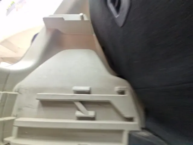 Used Mahindra XUV300 [2019-2024] W8(O) 1.5 Diesel Dual Tone [2020] in Ranchi