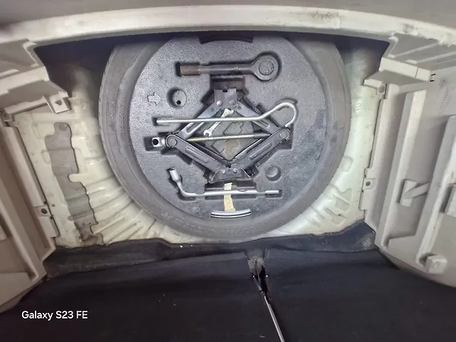 Used Mahindra XUV300 [2019-2024] W8(O) 1.5 Diesel Dual Tone [2020] in Ranchi