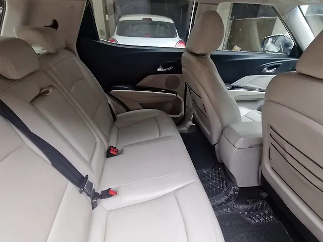 Used Mahindra XUV300 [2019-2024] W8(O) 1.5 Diesel Dual Tone [2020] in Ranchi