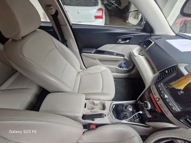 Used Mahindra XUV300 [2019-2024] W8(O) 1.5 Diesel Dual Tone [2020] in Ranchi