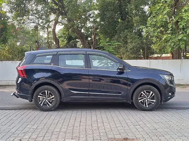 Used Mahindra XUV700 AX 5 Diesel MT 7 STR [2021] in Kanpur