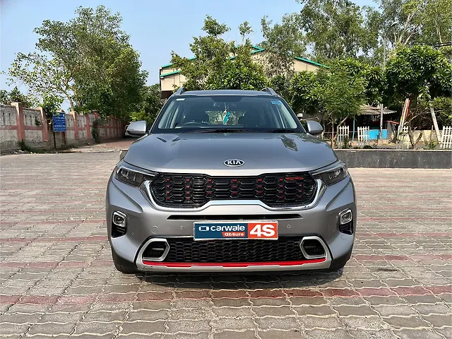 Used 2020 Kia Sonet in Delhi