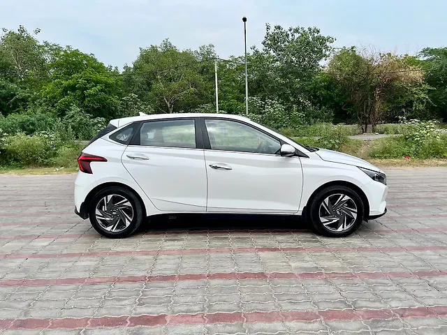 Used Hyundai i20 [2020-2023] Asta (O) 1.2 MT in Delhi