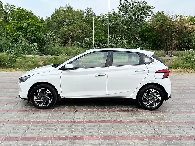 Used Hyundai i20 [2020-2023] Asta (O) 1.2 MT in Delhi