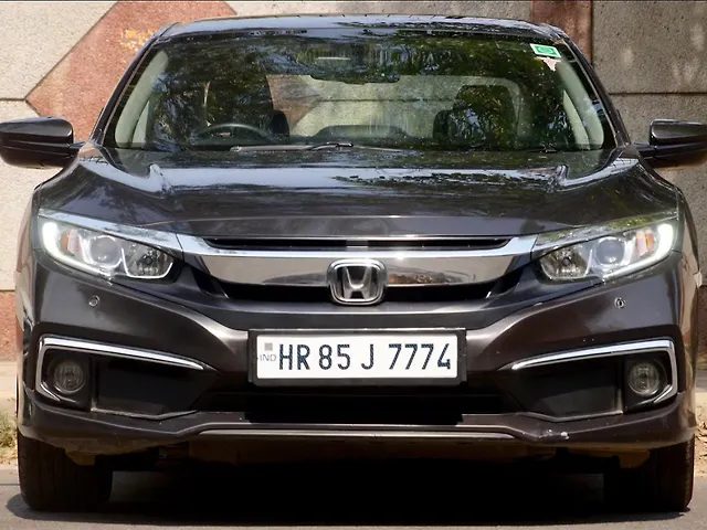 Used 2019 Honda Civic in Delhi