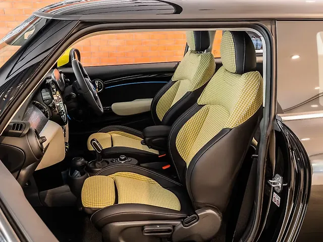 Used MINI Cooper SE 3-Door in Mumbai
