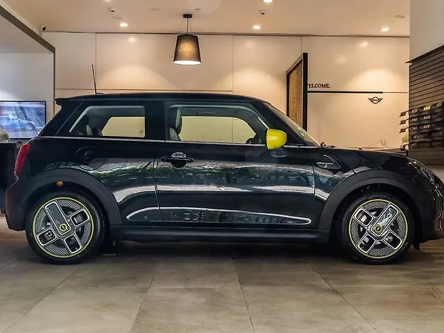 Used MINI Cooper SE 3-Door in Mumbai