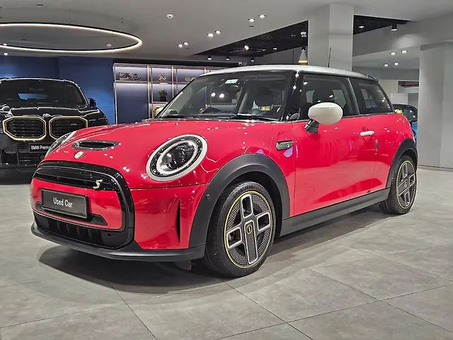 Used MINI Cooper SE 3-Door in Mumbai