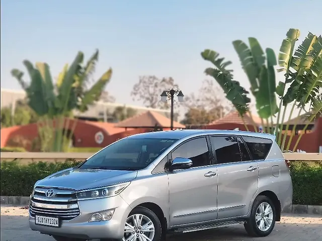 Used 2018 Toyota Innova Crysta in Surat