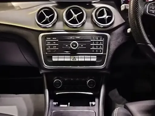 Used Mercedes-Benz GLA [2017-2020] 200 Sport in Delhi
