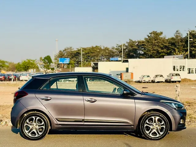 Used Hyundai Elite i20 [2019-2020] Asta 1.2 (O) CVT [2019-2020] in Surat