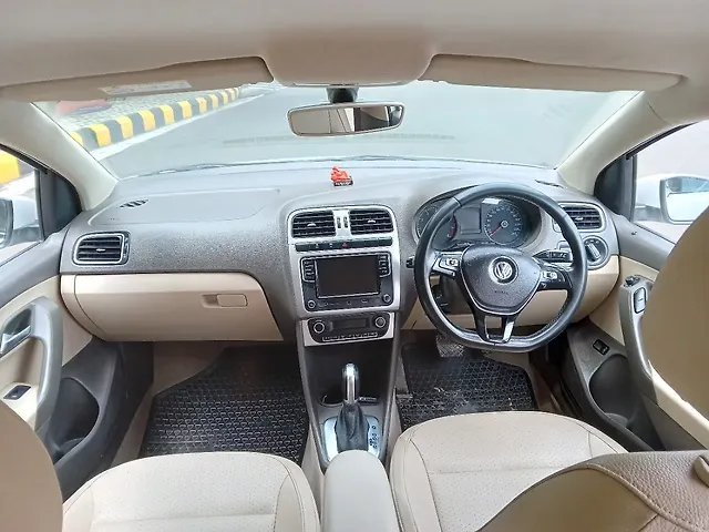 Used Volkswagen Vento [2015-2019] Highline Plus 1.2 (P) AT 16 Alloy in Pune