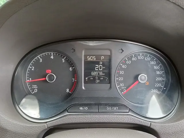 Used Volkswagen Vento [2015-2019] Highline Plus 1.2 (P) AT 16 Alloy in Pune