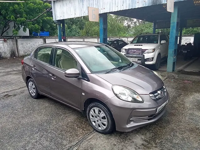 Used 2015 Honda Amaze in Kolkata