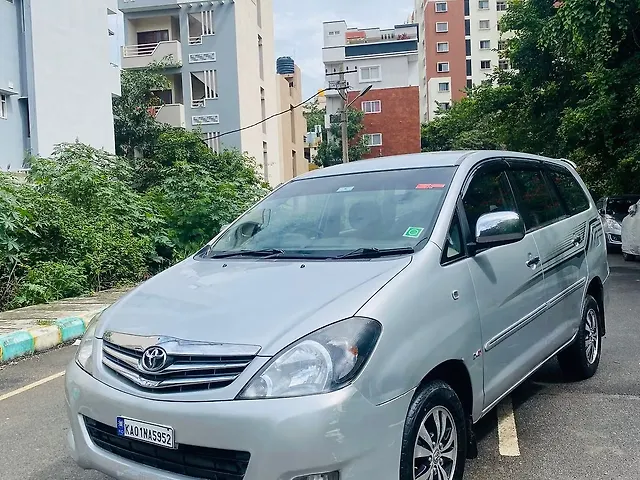 Used 2009 Toyota Innova in Bangalore
