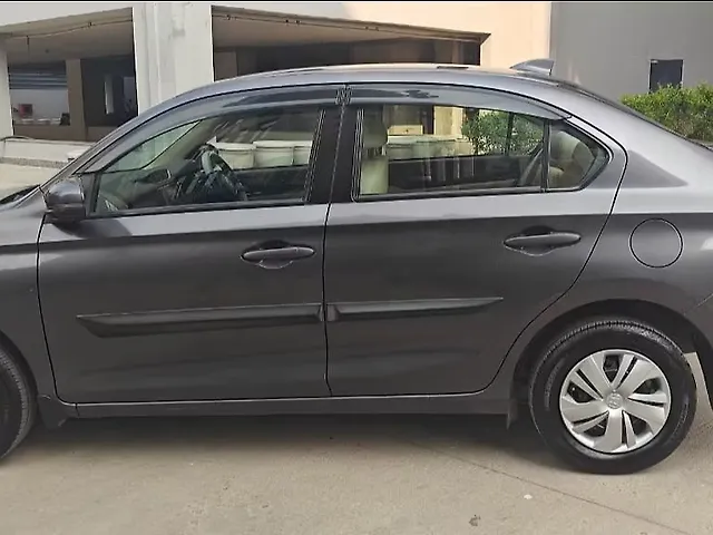 Used Honda Amaze [2016-2018] 1.2 S i-VTEC in Delhi