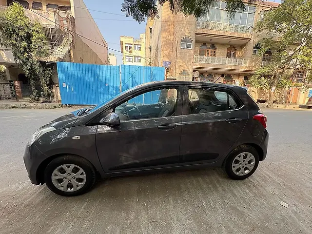 Used Hyundai Grand i10 [2013-2017] Magna 1.2 Kappa VTVT [2013-2016] in Delhi