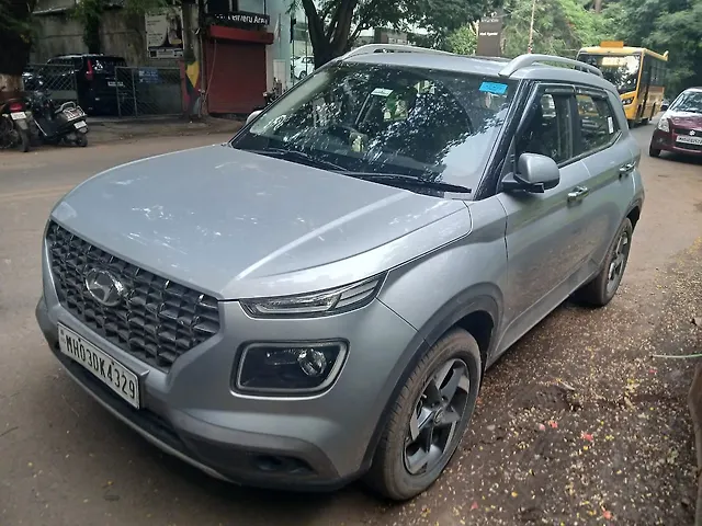 Used 2020 Hyundai Venue in Thane