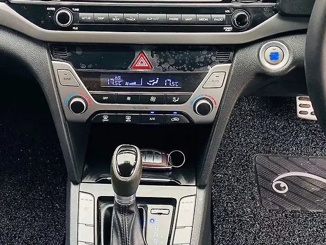 Used Hyundai Elantra SX (O) 2.0 AT in Delhi