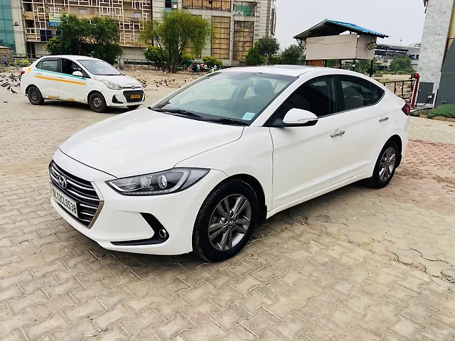 Used Hyundai Elantra SX (O) 2.0 AT in Delhi