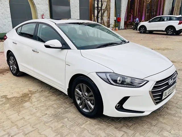 Used Hyundai Elantra SX (O) 2.0 AT in Delhi