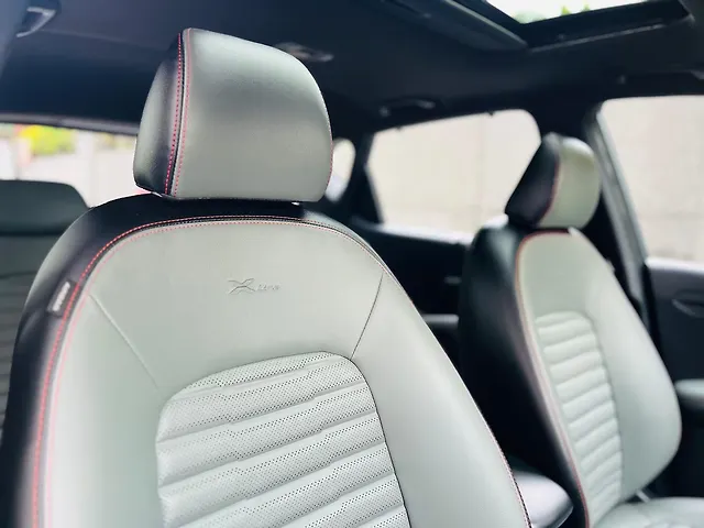 Used Kia Sonet X-Line 1.0 Turbo Petrol DCT in Kolkata