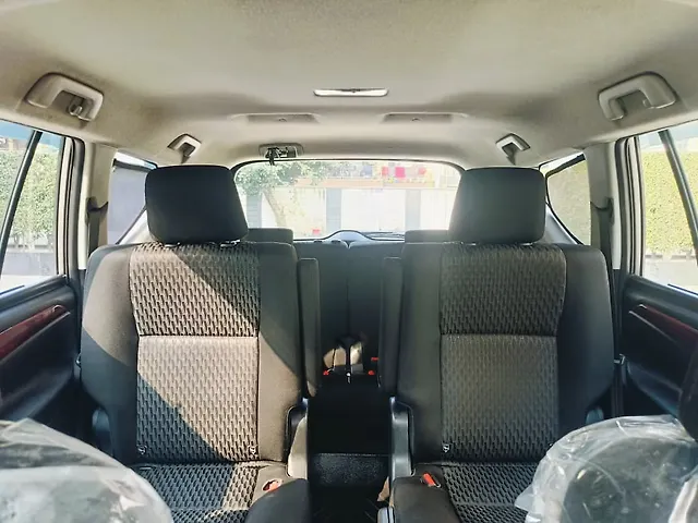 Used Toyota Innova Crysta [2020-2023] GX 2.4 AT 7 STR in Delhi