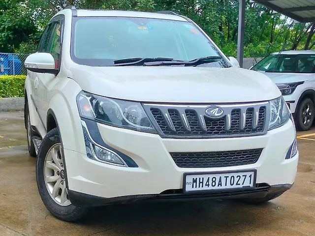 Used 2017 Mahindra XUV500 in Kalyan
