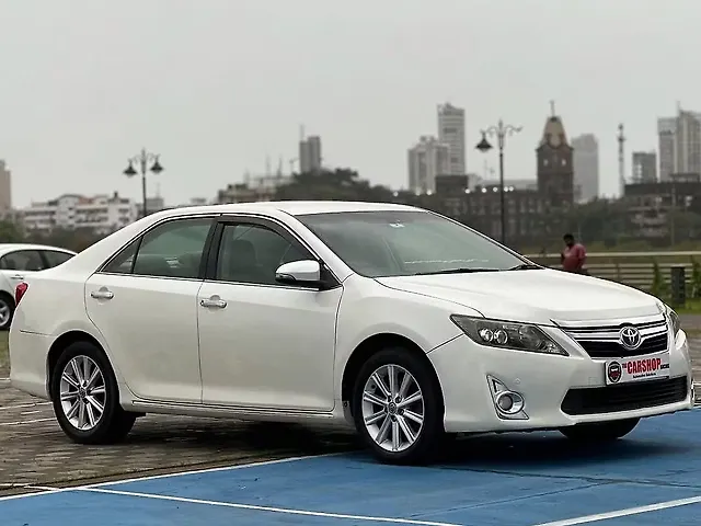 Used 2014 Toyota Camry in Mumbai
